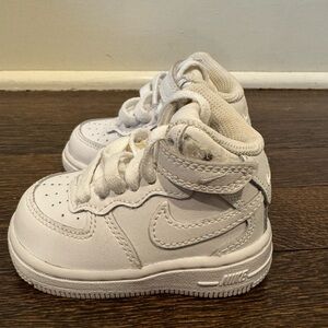 Nike infant high top Air Force Ones, like new